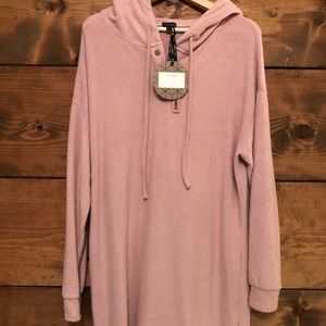 Oversized Coco + Carmen Hoodie (Pink / Small)